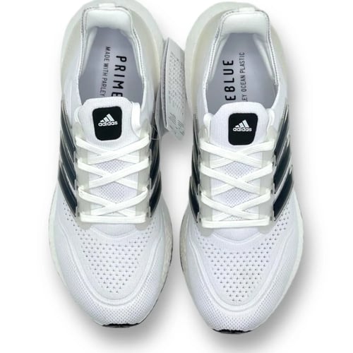 حذاء رياضي الترا بوست من اديداس