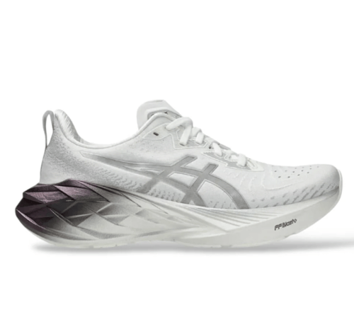 ASICS NOVABLAST 4