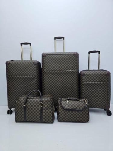 طقم شنط سفر فيبر ملبس جلد عدد 3عربية+ 2يد