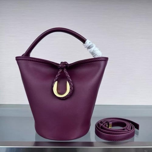 حقيبة دلو جلدية من لو بيتي بامبولا