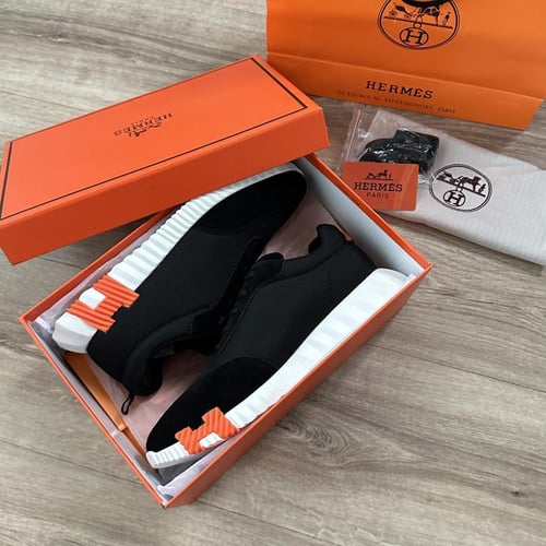 حذاء سنيكرز الايطالي من هيرمز