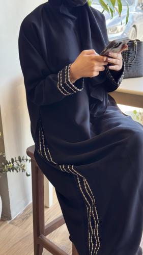 عباية خطوط سكرية
