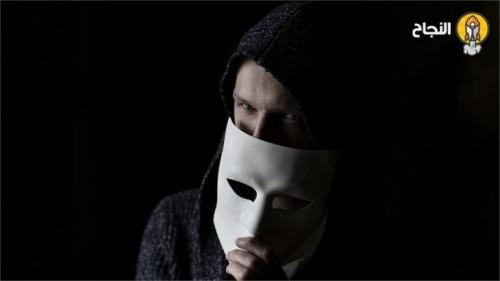 المرأة والرجل اللعوب