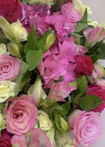 الباقة الوردية