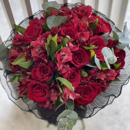باقة الأحمر الأنيقه