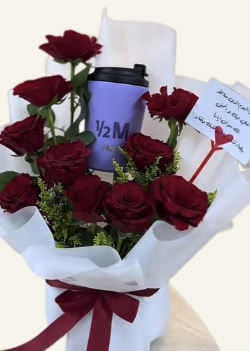 ورد أحمر وكوب هاف مليون