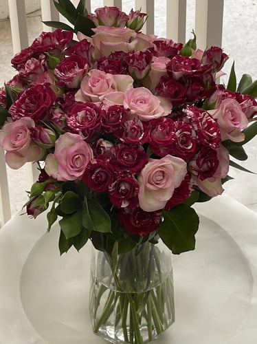 فازه الوردي والأحمر