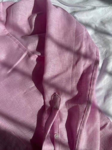 قميص لينن اللون وردي فاتح
