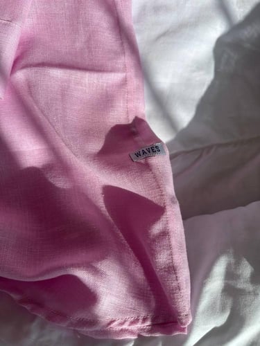 قميص لينن اللون وردي فاتح