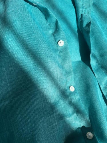 قميص لينن تركوازي