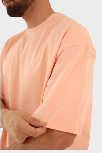 أوفـر سايز تيشيرت – Peach Fuzz