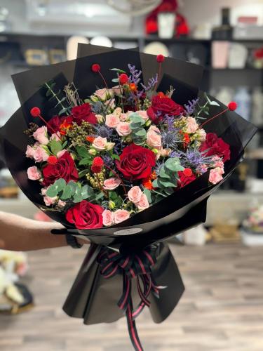 باقة مكس الاحمر