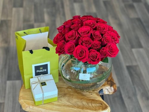 بكج ورد وشوكولا