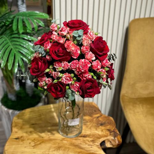 فازة ورد Vaza01