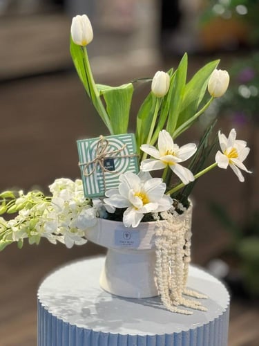 ورد وشوكولا باتشي HF036