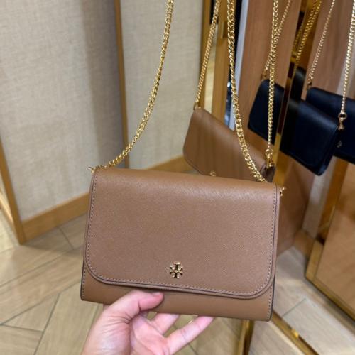 Tory burch emerson wallet on chain