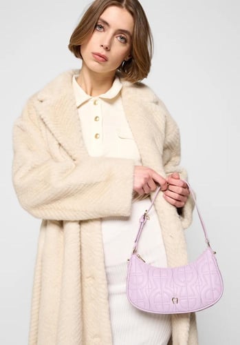 Aigner diadora shoulder
