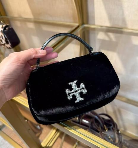 Tory burch britten velvet puffy