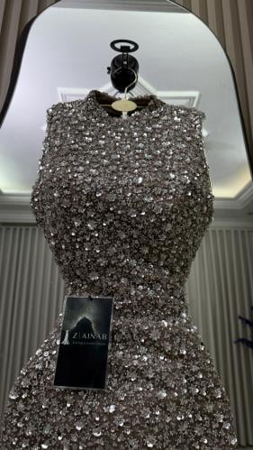 Luxurious embroidered evening dress