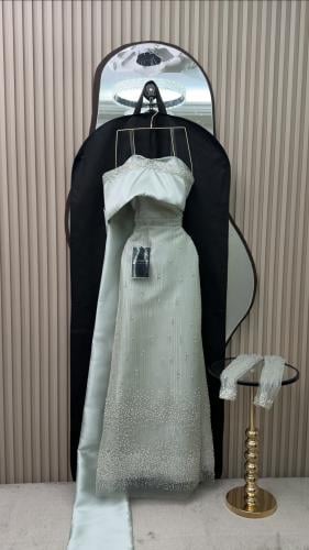Dress Wadha