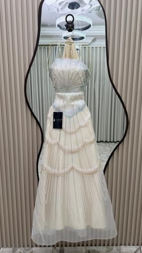 Evening dress, Kloosh, beige