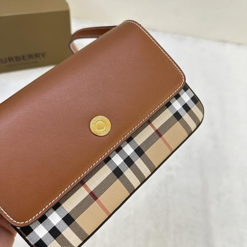 شنطة بربري | BURBERRY
