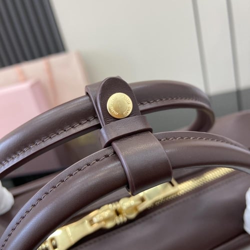 شنطة ميو ميو | Miu Miu