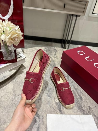 فلات غوتشي | ‏Gucci
