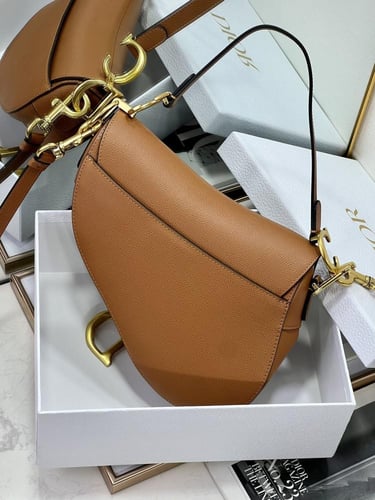 شنطة ديور | Dior