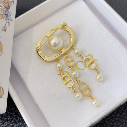 بروش ديور | Dior