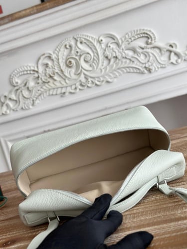 شنطة لورو بيانا | Loro Piana