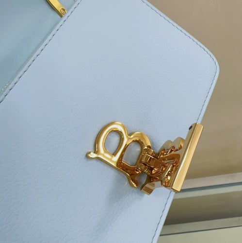 شنطة بربري | BURBERRY