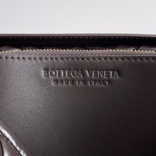 شنطة بوتيغا | Bottega