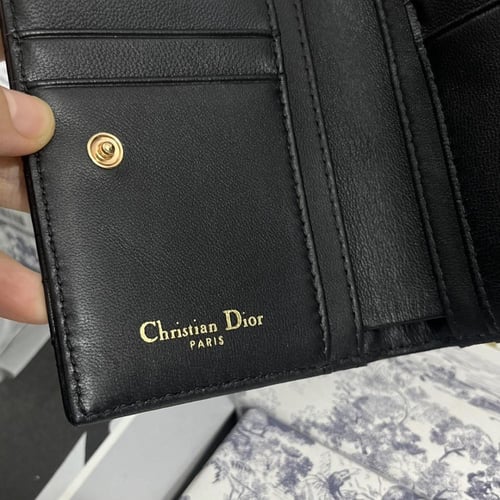 محفظة ديور | Dior