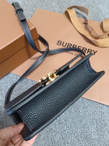 شنطة بربري | BURBERRY