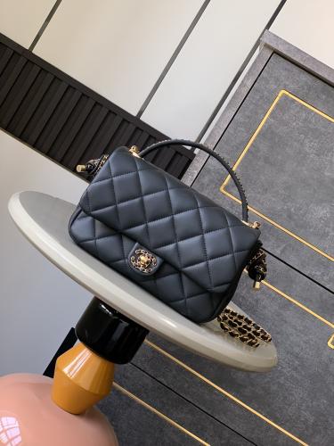 شنطة شانيل | ‏Chanel