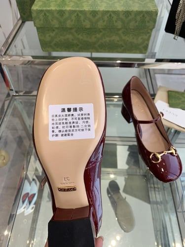 كعب غوتشي | ‏Gucci