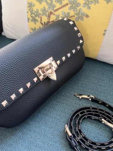 فالنتينو | Valentino