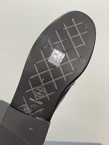 فلات شانيل | Chanel