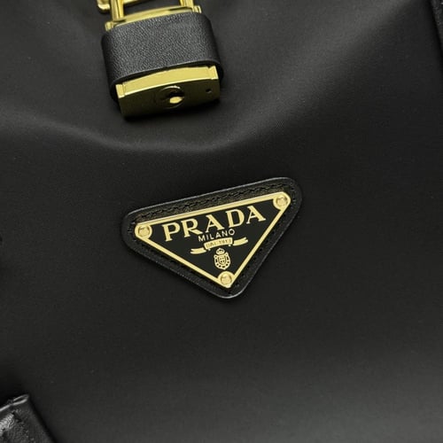 شنطة برادا | Prada