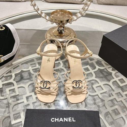 كعب شانيل | Chanel