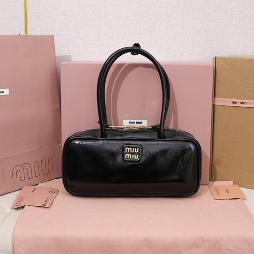 شنطة ميو ميو | Miu Miu