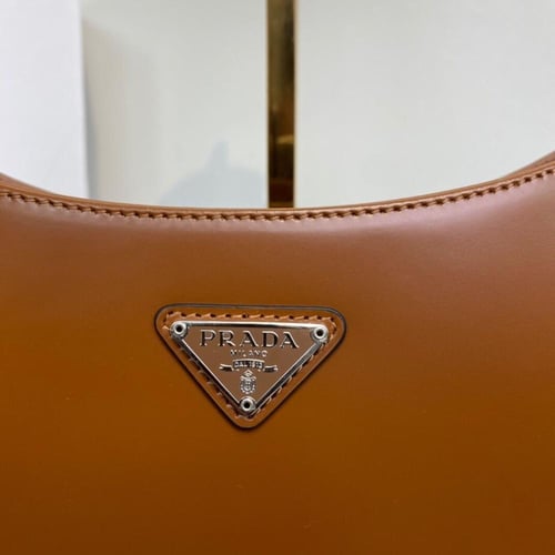 شنطة برادا | Prada