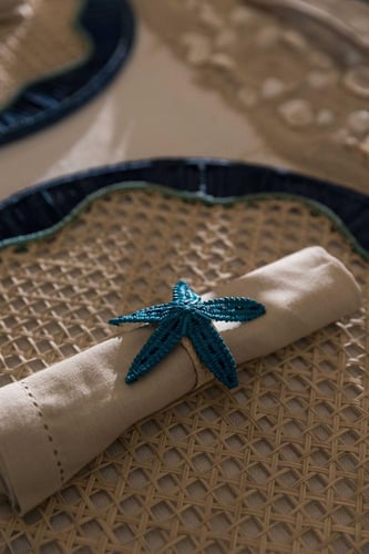 بوكس اهداء بحري