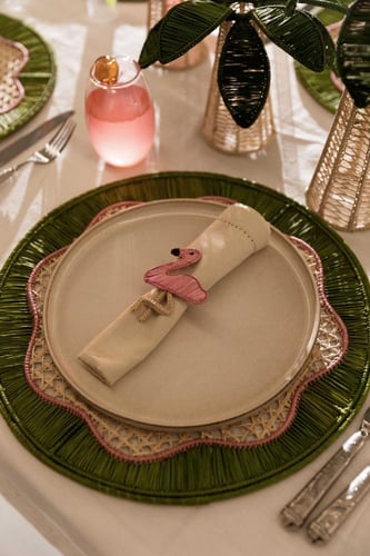 حلقة منديل الفلامنجو