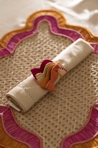 حلقة منديل السمك المعلق