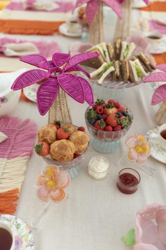 ستاند تقديم