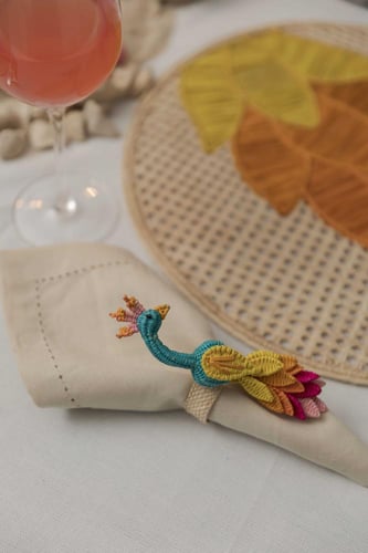 بوكس اهداء الطاؤوس