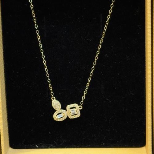 عقد ناعم عيار 18