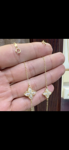 اساور الصدف عيار ١٨ الحجم الصغير